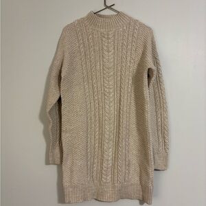 GAP Cable Knit Sweater - Size Large